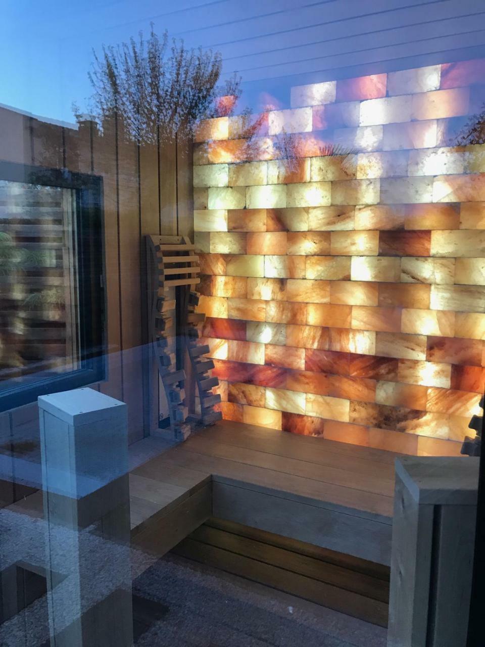 Urbanhouse Purpan Villa Toulouse Exterior photo